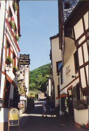 a bernkastel street